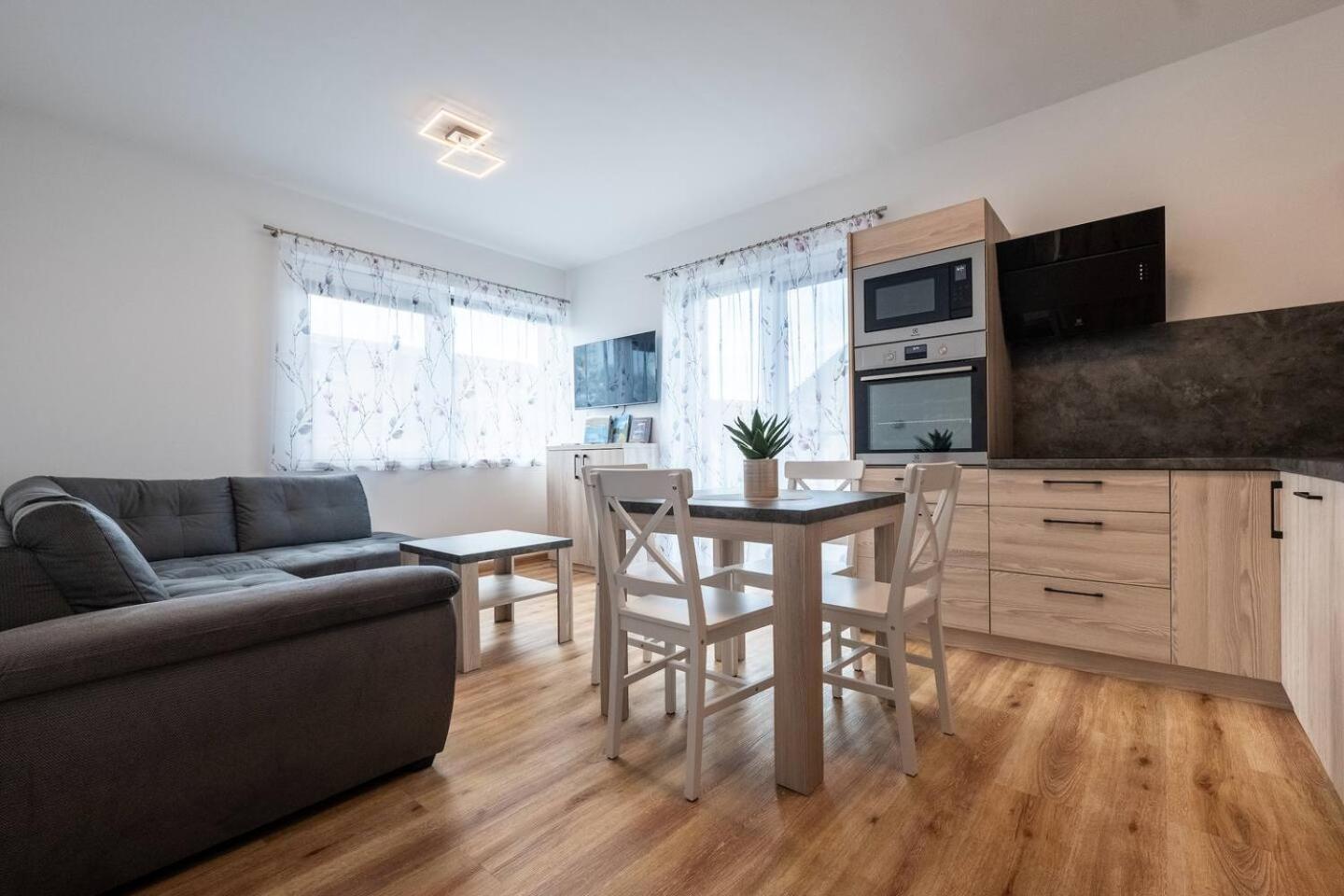 Apartmany - Male Lipno Černá v Pošumaví Εξωτερικό φωτογραφία
